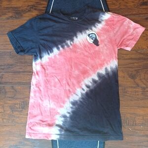 Rare HTF Men's Never Made Goth Punk Skull Y2K T-shirt